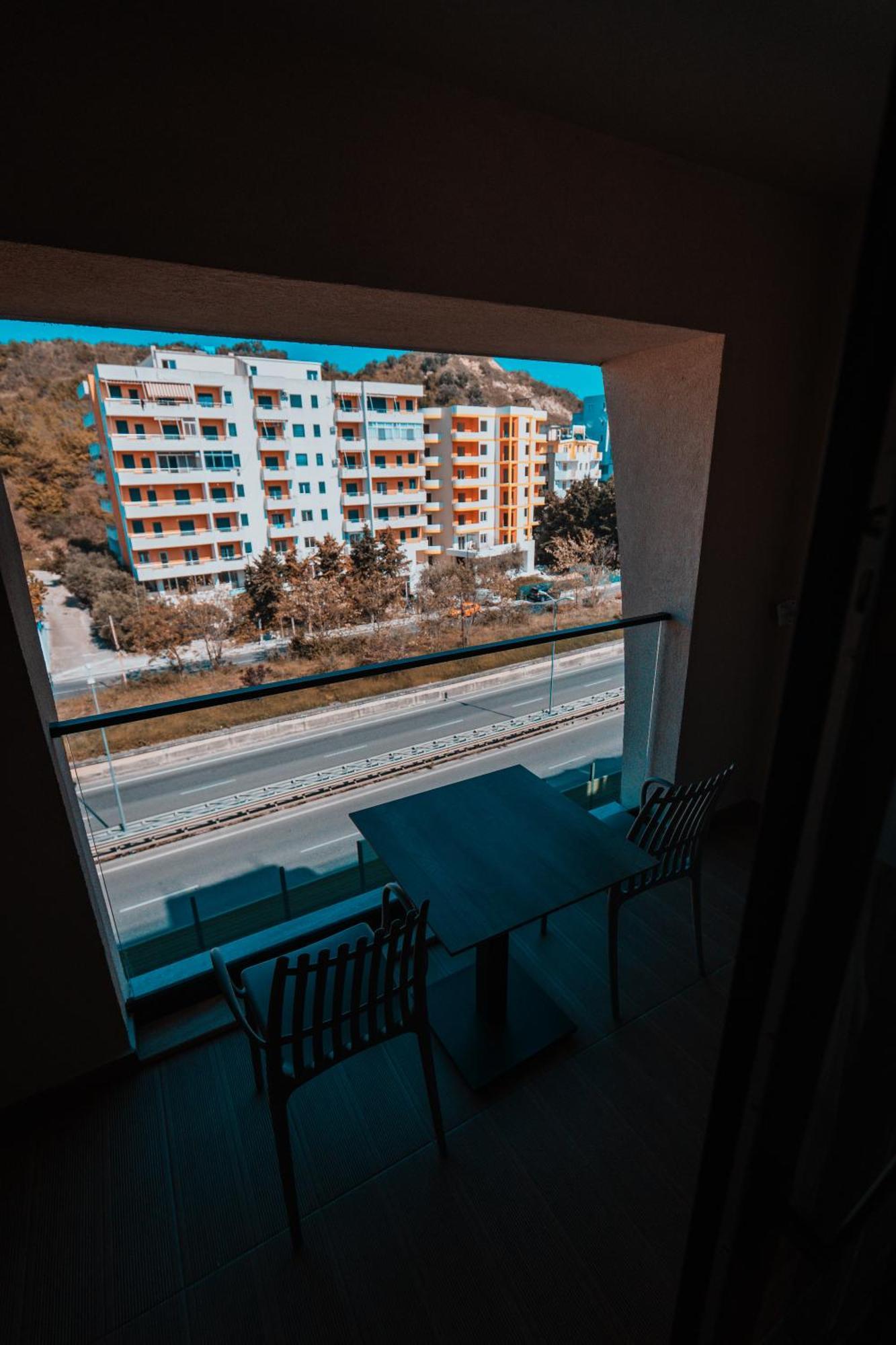 Отель Royal G Deluxe Shkallnur Экстерьер фото