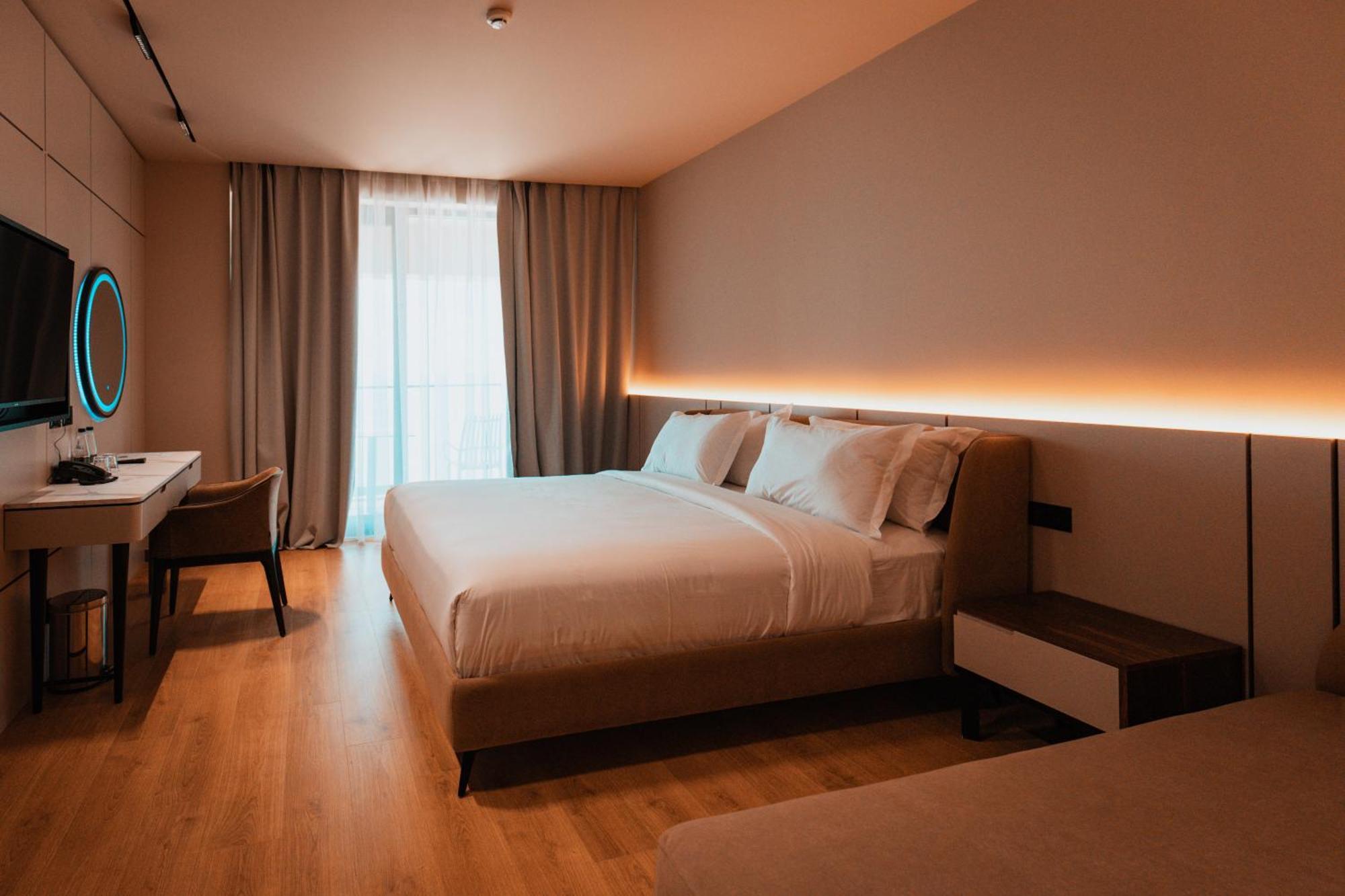 Отель Royal G Deluxe Shkallnur Экстерьер фото