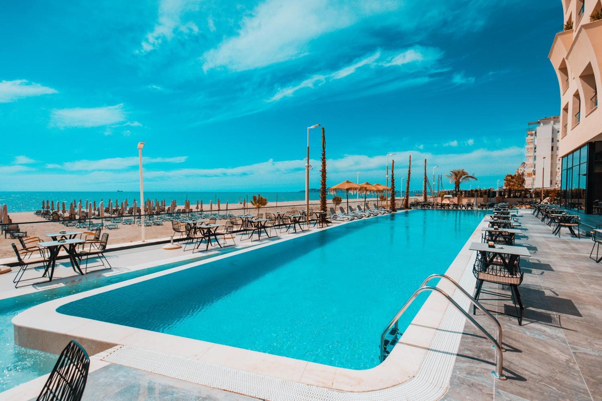 Отель Royal G Deluxe Shkallnur Экстерьер фото