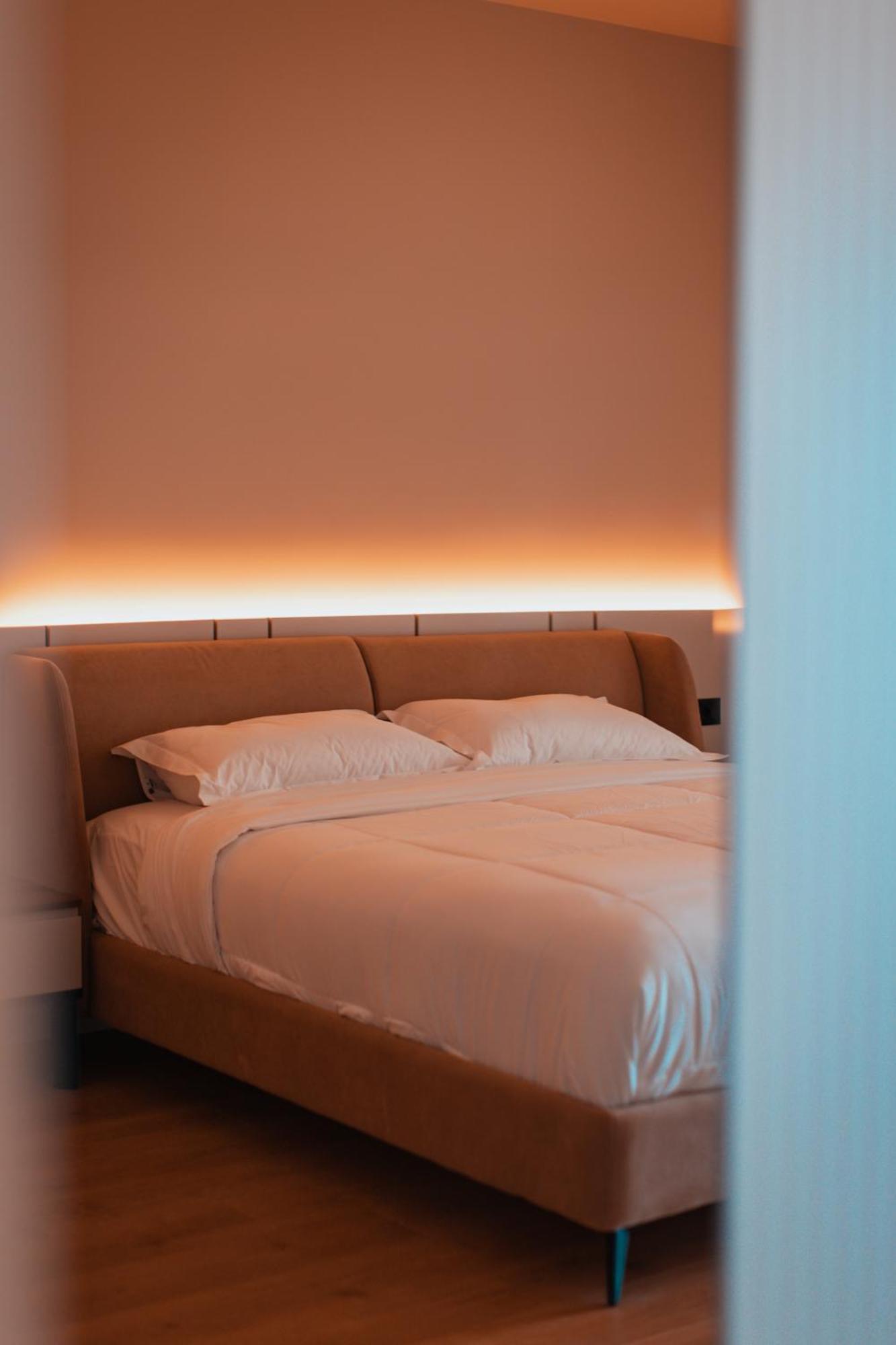 Отель Royal G Deluxe Shkallnur Экстерьер фото
