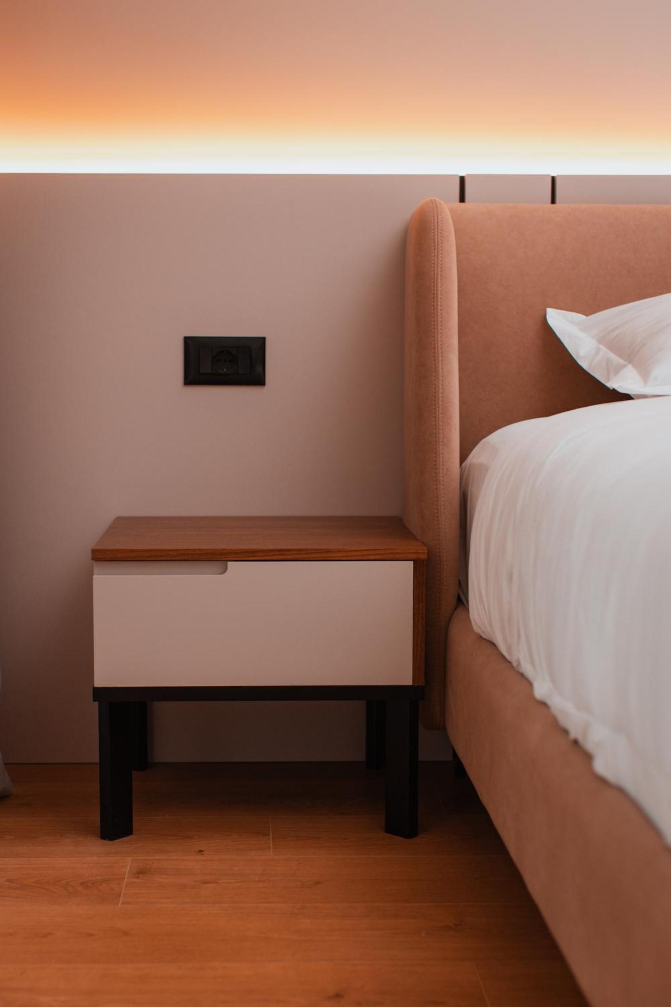Отель Royal G Deluxe Shkallnur Экстерьер фото